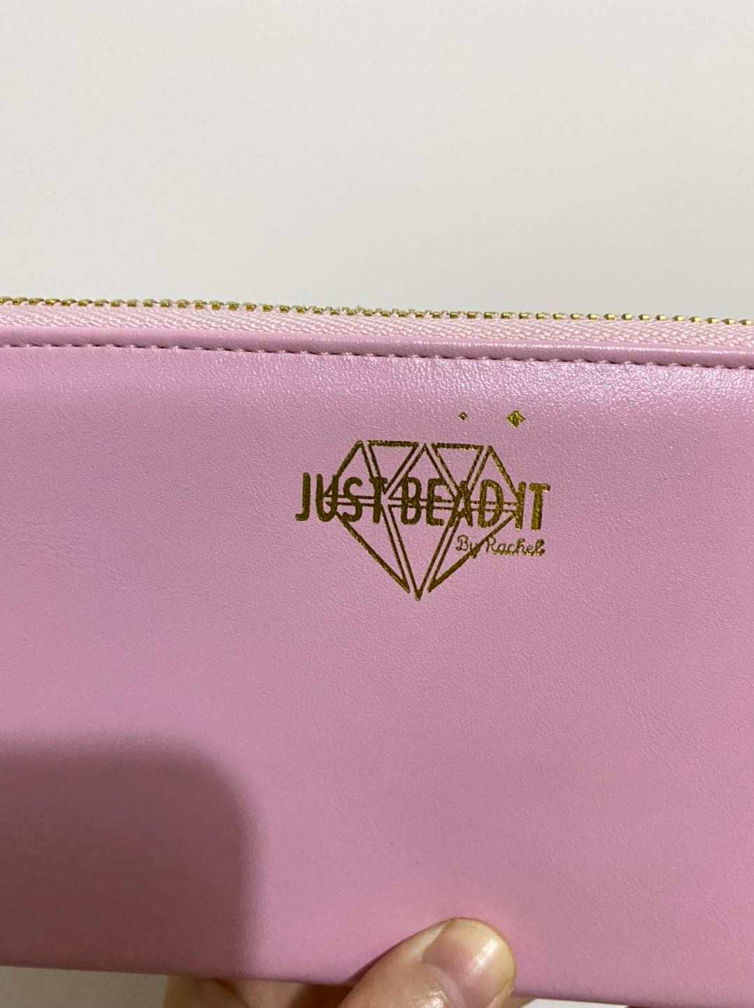 Travel jewelry case